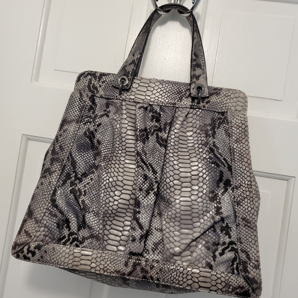 EC Tosca Blu Snakprint Leather Large Satchel/Tote Grey & Black - Picture 16 of 16